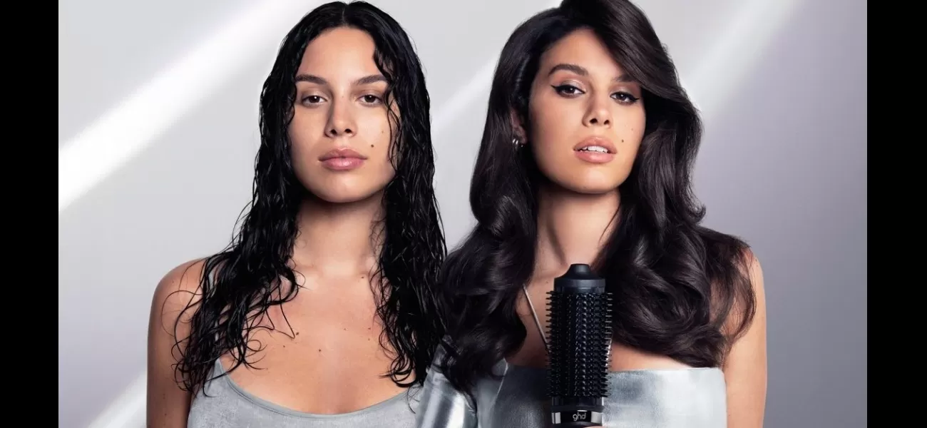 This innovative ghd brush creates a voluminous blow dry from wet hair without causing heat damage.