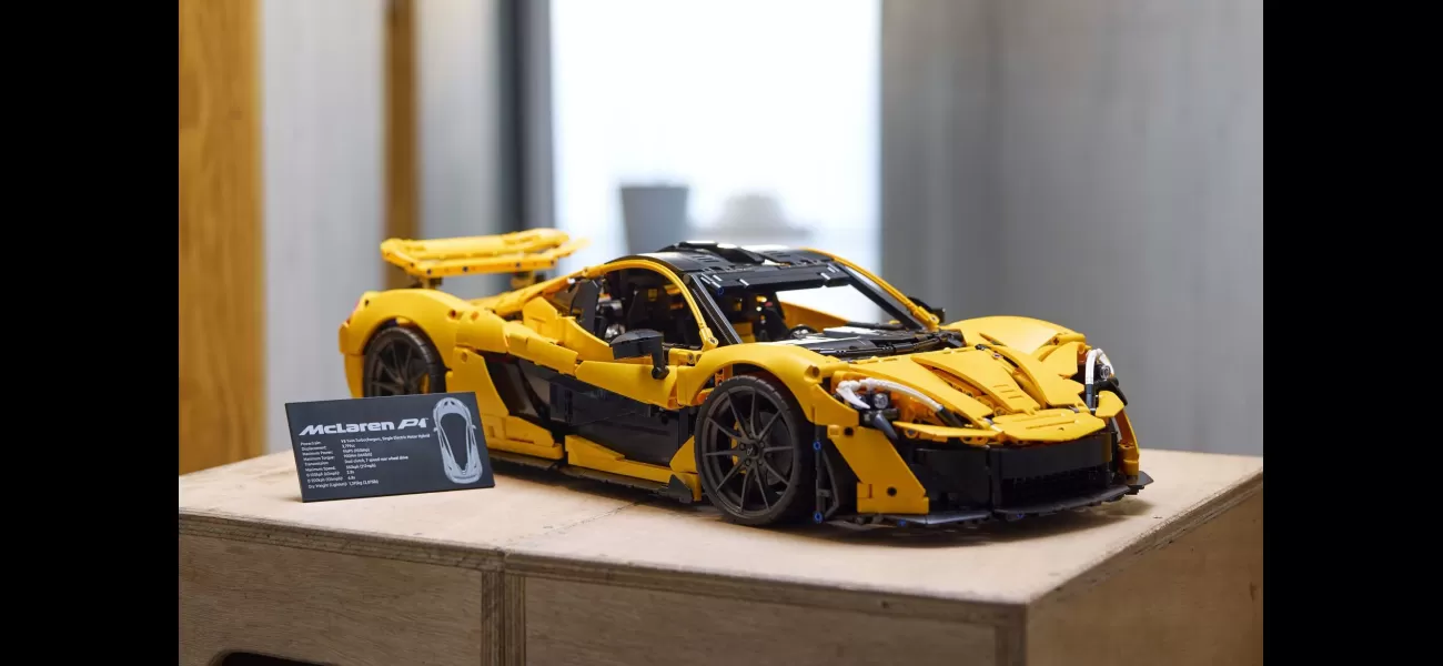 The Lego Technic McLaren P1 is a very advanced version of the real car.