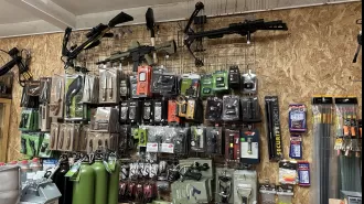 What are the regulations for using crossbows in the UK?
