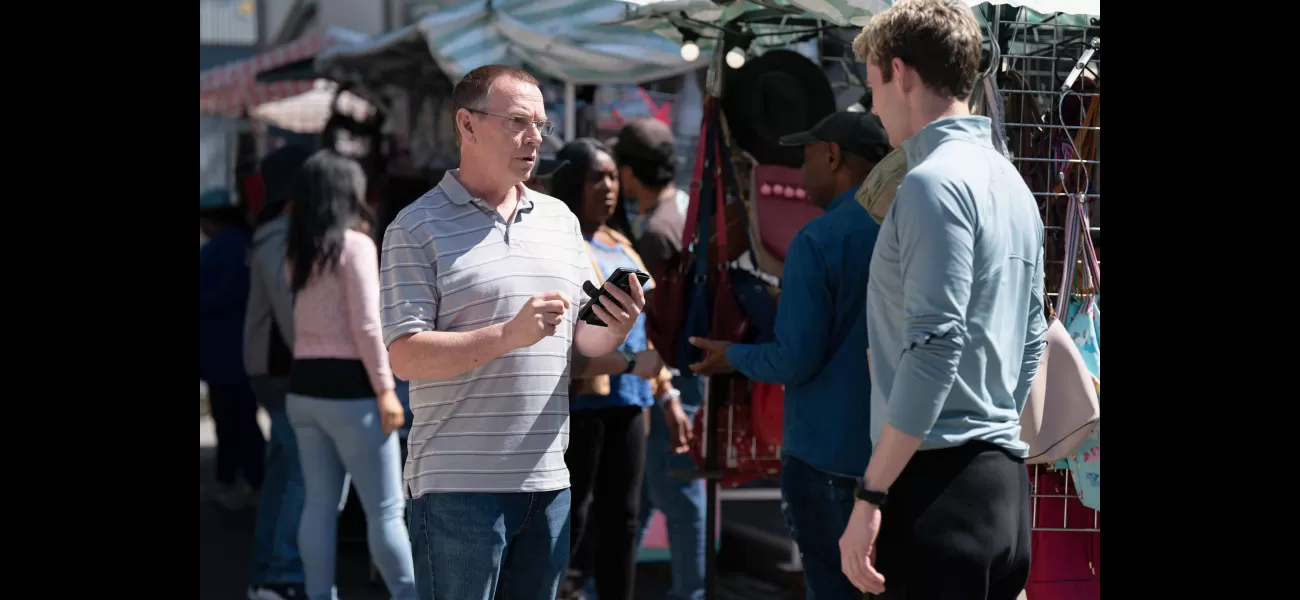 Ian from EastEnders reveals that the Beales will be very upset when his big secret is revealed.