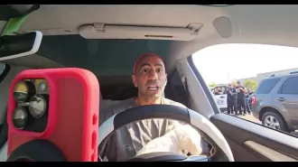 Famous streamer gets popular when swarmed by armed cops.