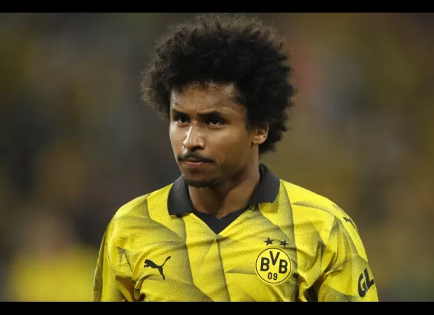Chelsea show interest in winger from Borussia Dortmund and Karim Adeyemi reacts.