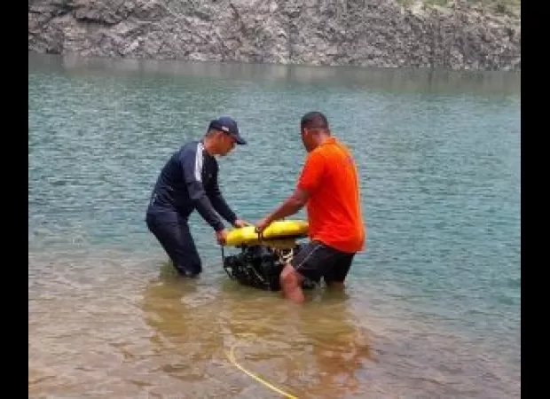 Robot deployed to track down young people at Tapang lake.