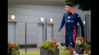 Jadon Sancho seen training with Manchester United after productive discussions with Erik ten Hag.