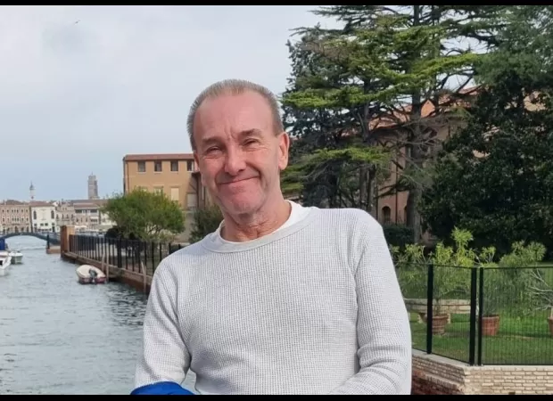 A woman rented a room but was unexpectedly confronted by an armed gunman.