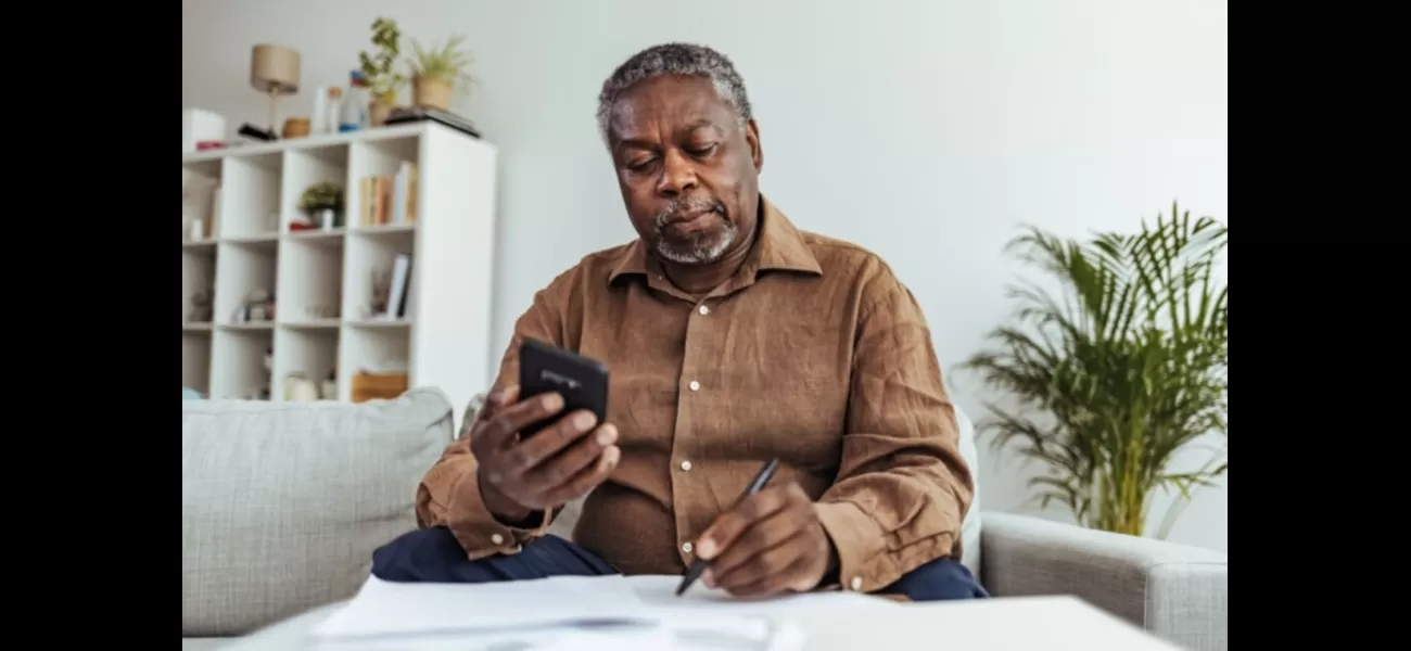 Despite inflation decreasing, senior citizens are still struggling financially, despite receiving Social Security benefits.