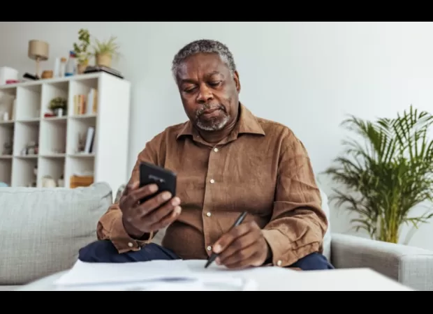 Despite inflation decreasing, senior citizens are still struggling financially, despite receiving Social Security benefits.