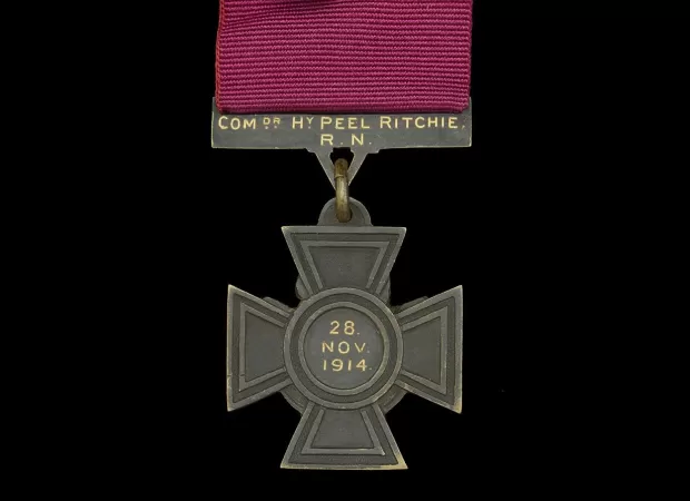 A rare Great War V.C. awarded to a Captain from Edinburgh is expected to fetch over £200,000 at auction.
