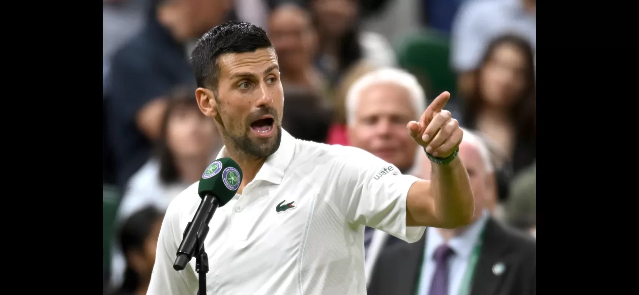 What is the reason for the constant booing of Novak Djokovic at Wimbledon?