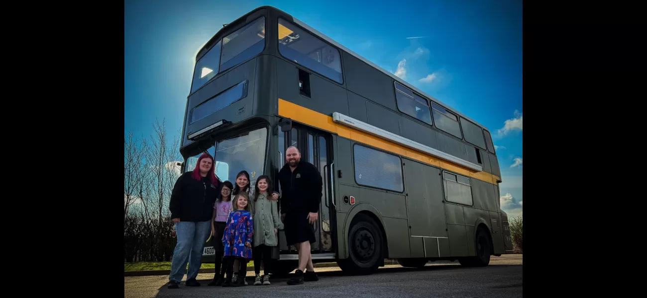 A family of six on a bus saved £20,000 in 3 years.