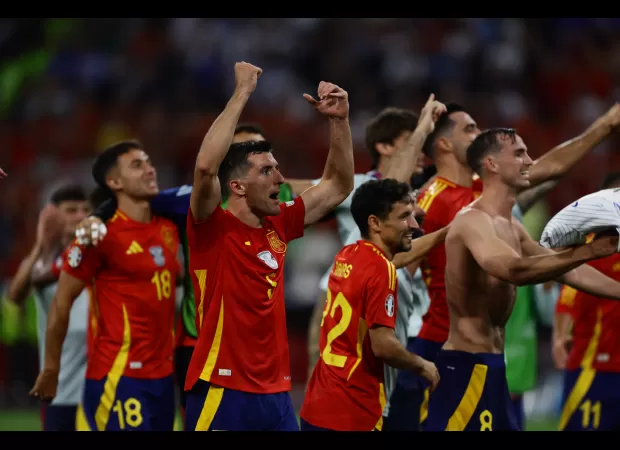 Spain's poor track record in major finals highlighted before their upcoming Euro 2024 match against England.