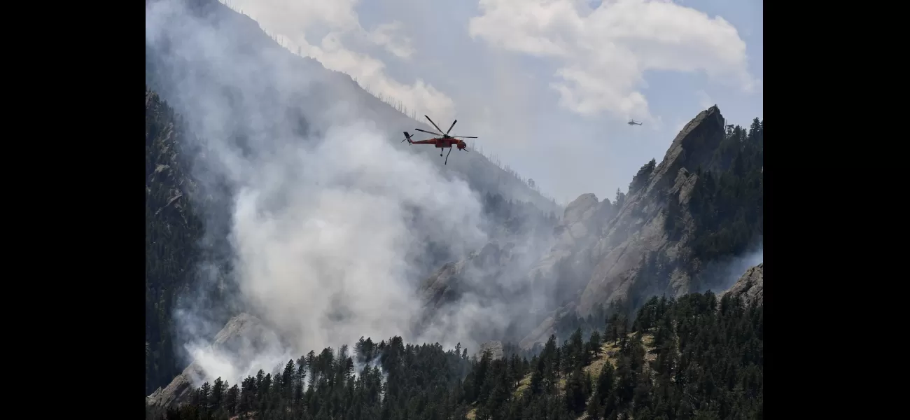 A dinosaur fire near NCAR in Boulder is 35% contained.