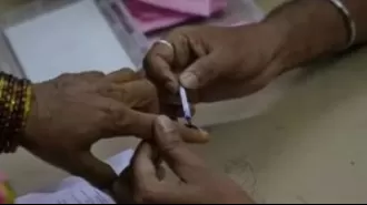 The INDIA bloc wins 4 assembly bypolls and leads on 6, while the BJP wins 1 seat and is ahead on another.