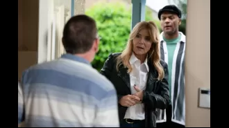 Cindy from EastEnders follows Ian to an unknown place and uncovers a surprising truth.