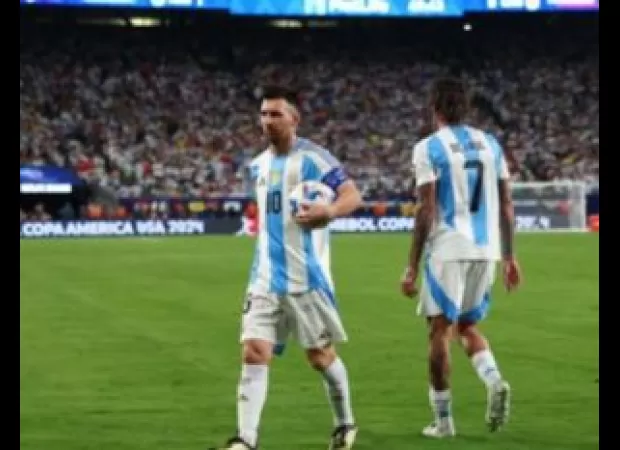 Messi optimistic about speedy recovery from ankle injury.