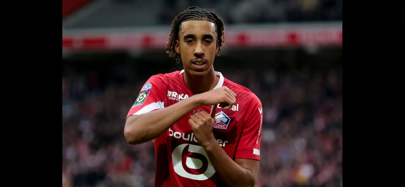 Manchester United successfully secure deal for Leny Yoro, beating out competition from Real Madrid.