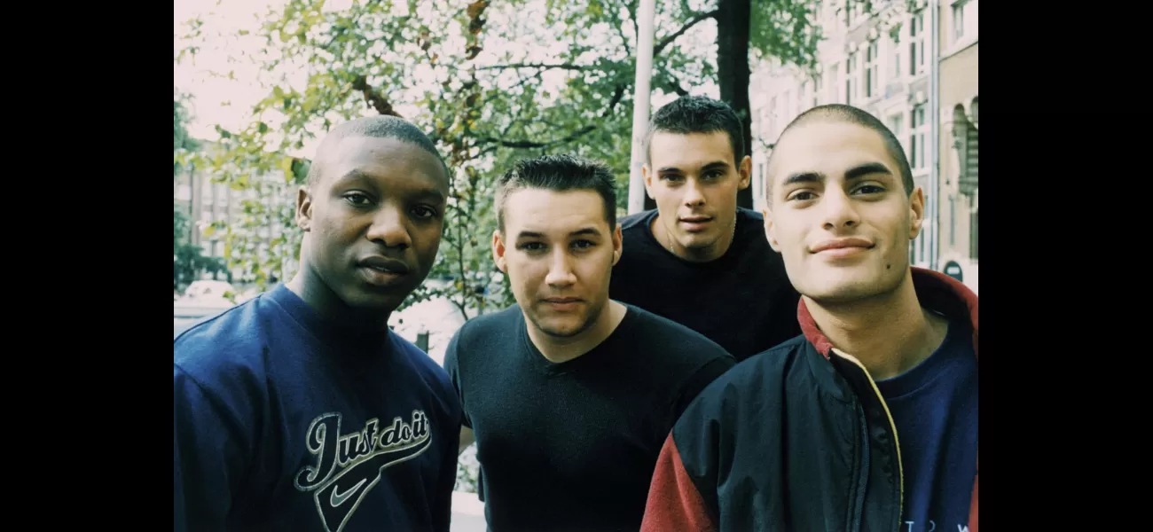 A former 90s boyband member looks completely different 26 years after their popular song.