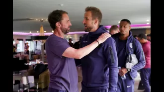 Kane thanks Southgate as he leaves position as England manager.