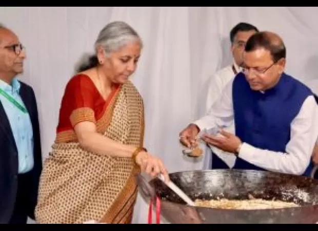 Finance Ministry joins tradition 'halwa' ritual, signifies ending of Budget process.