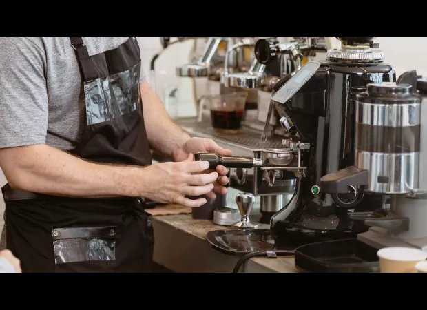 Australia's food industry faces a grim future as people spend less on dining out.