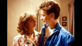 Popular TV show Coronation Street will have a beloved character make a comeback as a legendary actor prepares to leave the show.