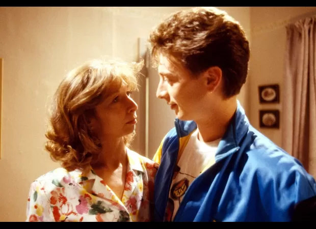 Popular TV show Coronation Street will have a beloved character make a comeback as a legendary actor prepares to leave the show.