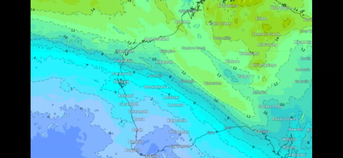 A strong polar storm will bring precipitation, hail, and strong winds to the western coast.