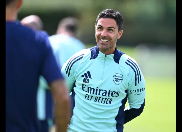 Arsenal signs young player for medical exam after finalizing deal.