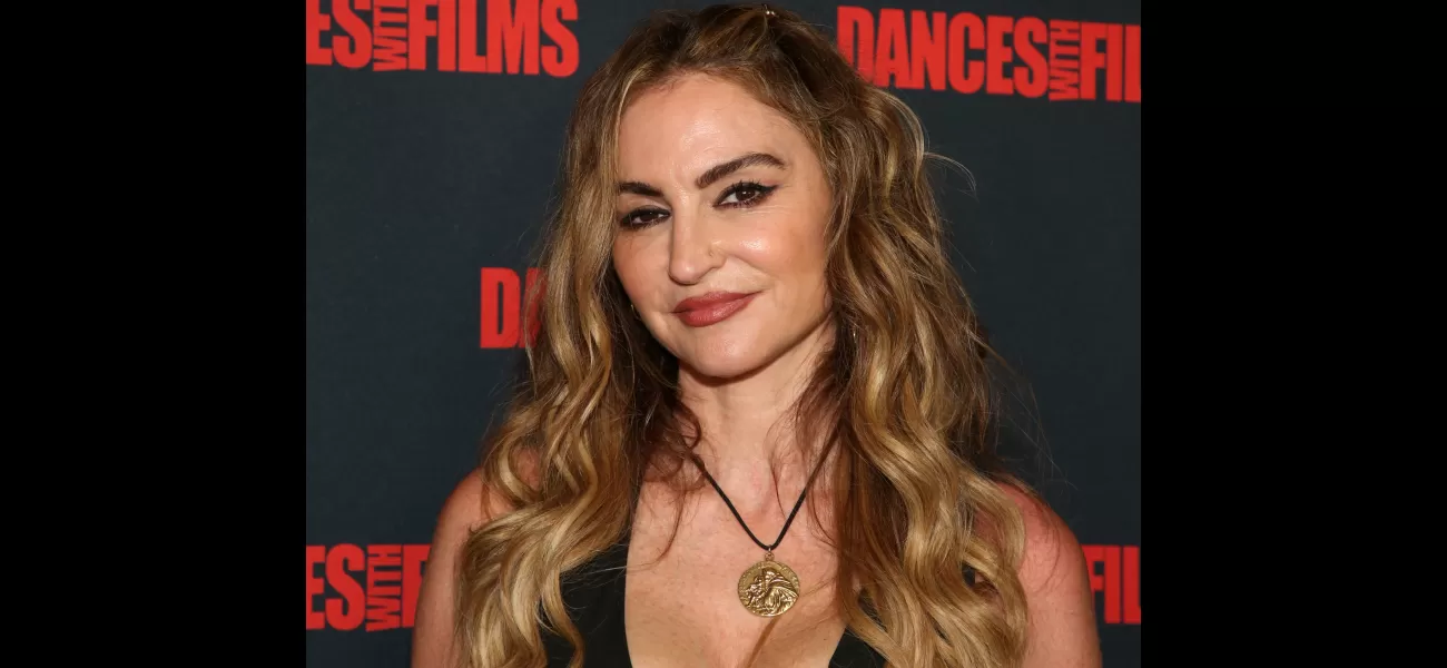 Former 90s TV star's 13-year-old son helps edit her provocative photos for OnlyFans.
