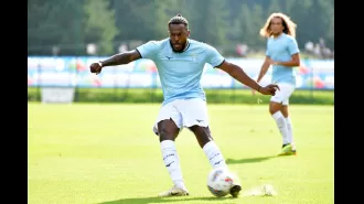 A new player for Arsenal suffered an injury and had to leave the game after only 22 minutes in his debut for the loan club.