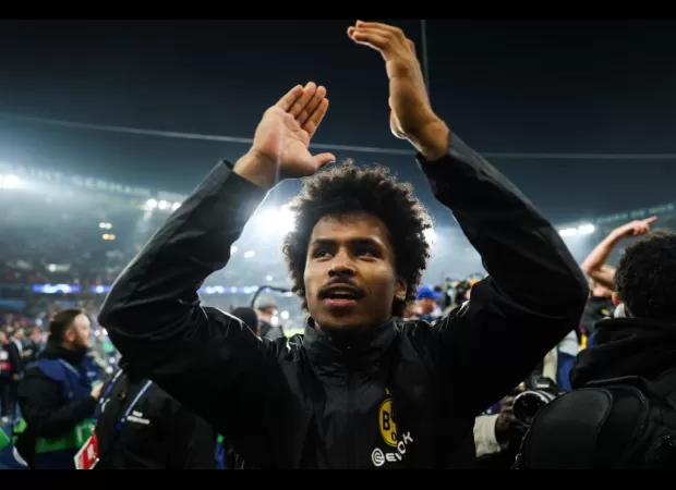 Football player sought by Liverpool and Chelsea uncertain about staying at Dortmund.