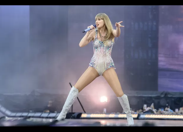 Man in US arrested for threatening Taylor Swift before she performs in Germany.