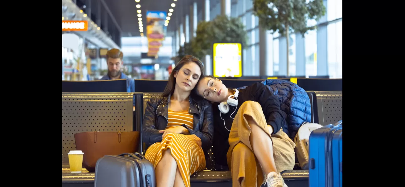Tips for handling flight delays: get free rebooking and compensation.