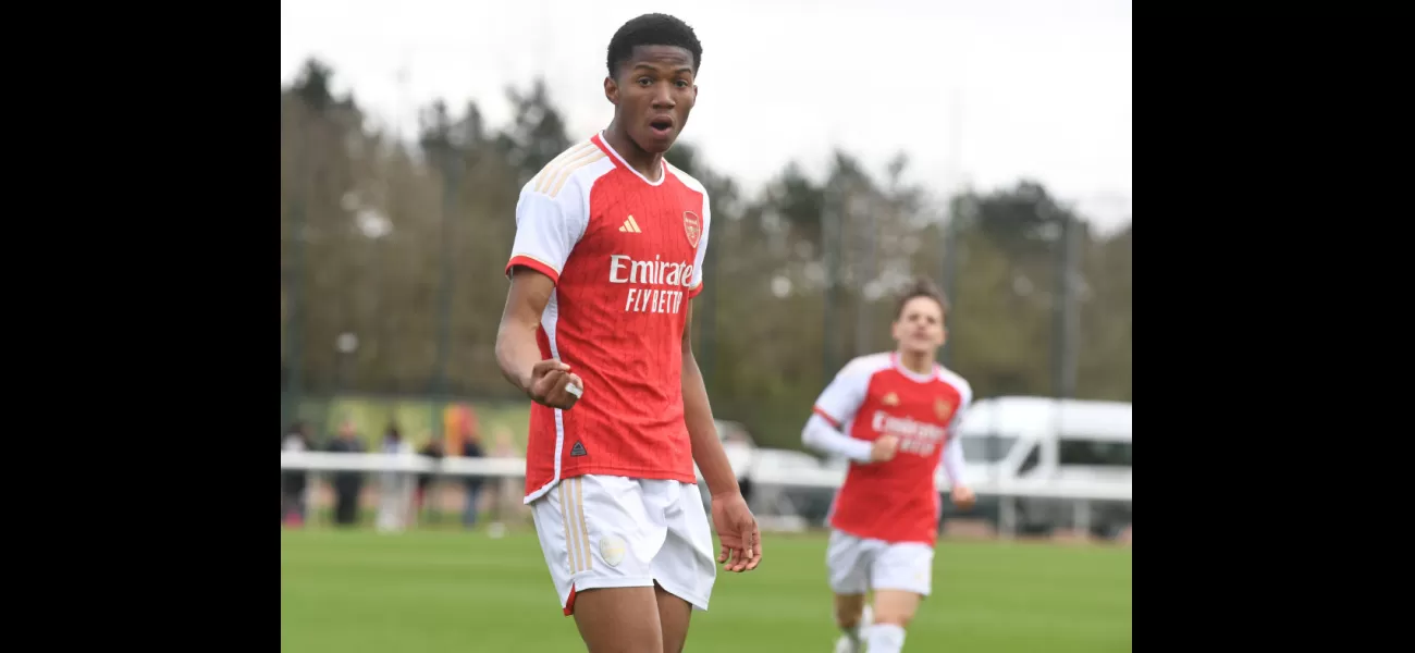 Manchester United is negotiating to acquire a promising young striker, potentially leaving Arsenal without their rising star.