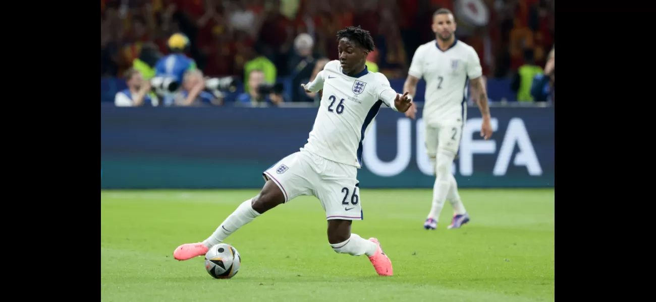 Ferguson praises two Man United players as core of the team.