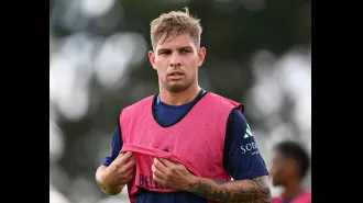 Crystal Palace trying to acquire Arsenal player, but offer is less than player's requested cost.