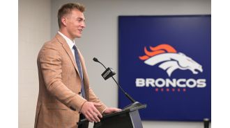 Football player Bo Nix buys $4M home in Castle Pines.