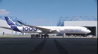 Get a sneak peek at the brand new Qantas A350-1000 airplane.