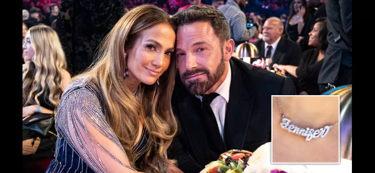 JLo may have implied a breakup with Ben Affleck through a significant jewelry change.