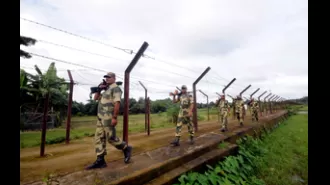 A Pakistani citizen was arrested at the India-Nepal border in West Bengal.