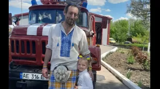 Delivering pizza in Ukraine was a dangerous task, involving avoiding landmines and suicide drones, but thousands of pizzas were still successfully delivered.