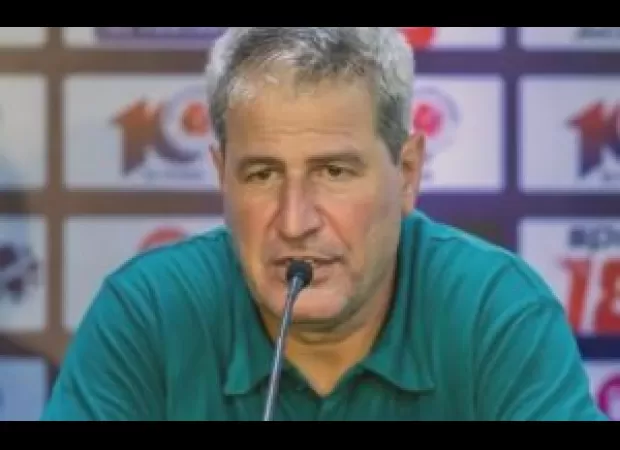 Spanish Manolo Marquez chosen as head coach for Indian men's football team.