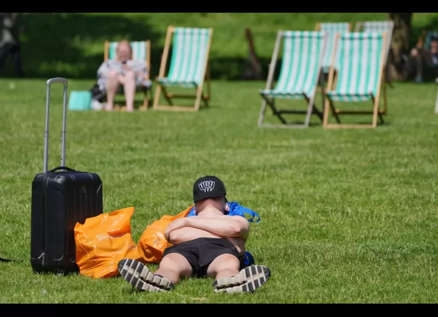 School holiday weather in London expected to reach up to 27°C.