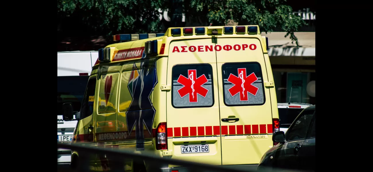 One tourist dead, two hurt in bus-lorry collision.