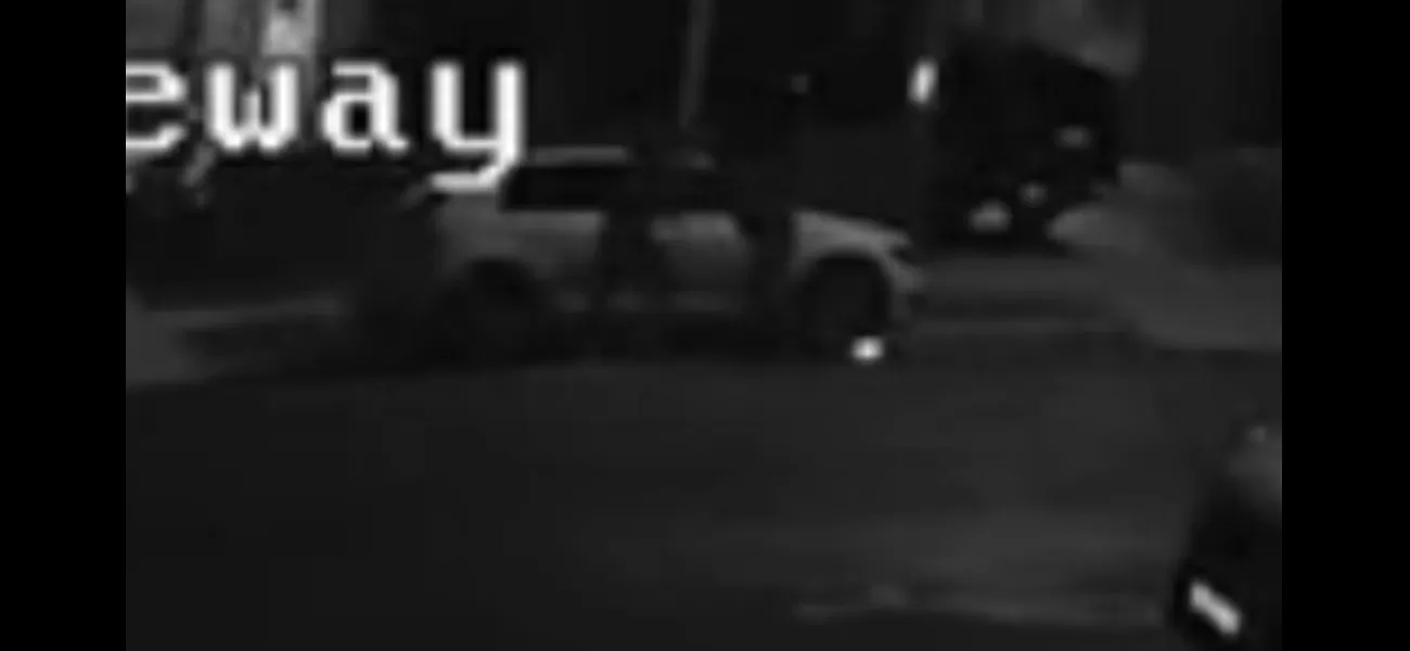 Police searching for suspect in fatal attack on 37-year-old man.