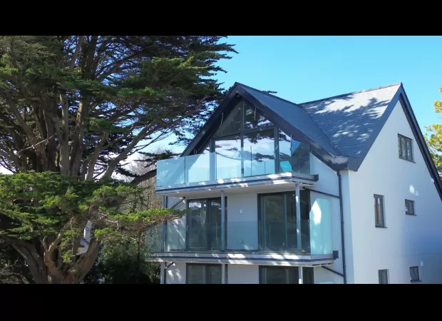 UK coastal flat on sale for £275,000 includes spa and pool access at no extra cost.