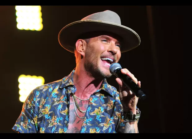 80s celebrity discloses apprehension of significant stalker following traumatic experience near their residence.