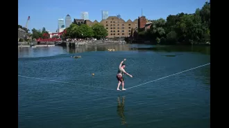 London's temperature rises and skies become clear, but how long will this last?