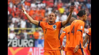 Man Utd competing for PSG player, but opponents optimistic about loan agreement.