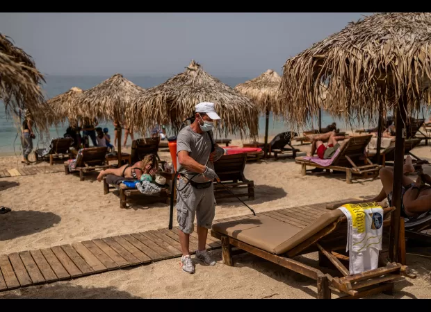 Travelers to Greece cautioned about new strain of Covid and increasing fatalities.